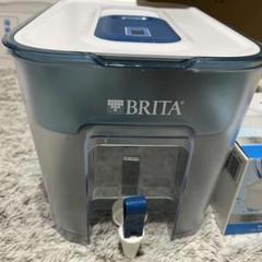 BRITA タンク型浄水器本体　コストコ　カートリッジ 9個 BRITA タンク型浄水器本体 コストコ カートリッジ 9個 - メルカリ