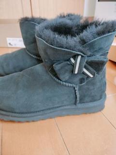 ugg ブラック　ブーツ　リボン　ロゴリボン付き 楽天市場】ugg リボン（靴）の通販