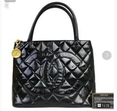 ct16 CHANEL ハンドバッグ マトラッセ 黒 エナメル デカココ ct16 CHANEL ハンドバッグ マトラッセ 黒 エナメル デカココ