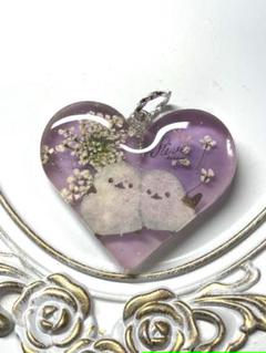 レジン/窓から見る春の景色とシマエナガ桜蓄光オルゴナイトネックレス