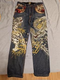入手困難品　無双×華鳥風月プレミア　デニム　30 和柄　刺繍　龍　虎　y2k 入手困難品 レア物 無双×華鳥風月プレミア デニム 30 和柄 刺繍