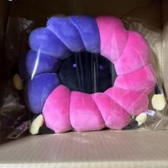 不破湊 フワッチクルーラー ぬいぐるみクッション八角皿&レンゲ ピアス セット 不破湊 フワッチクルーラーぬいぐるみクッション 八角皿&れんげ