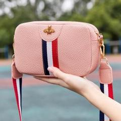 【大人気!】蜂マーク ミニショルダーバッグ レディース 韓国 ファッション
