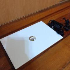 値下げ　HP Pavilion Laptop 15-eh0129AUのサムネイル