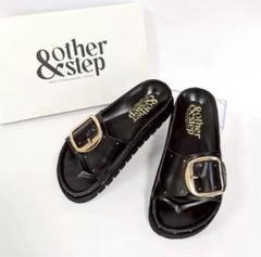 美品　&other step アンドアザーステップ スタッズ　バックルサンダル