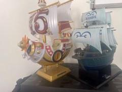 ワンピース 記念 海賊船フィギュアとキャラクターセット