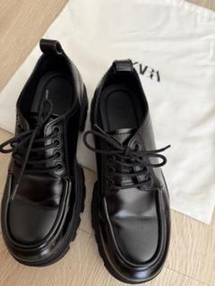 ZARAブラック モカシンデッキシューズ もはや定番化⁉︎【ZARA×Vibram】今年の春夏もZARAのシューズは