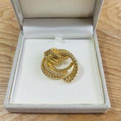 【極美品・希少】 Dior ブローチ タッセル モチーフ ゴールド フリンジ 極美品】Christian Dior リボン ブローチ ゴールド（極美品