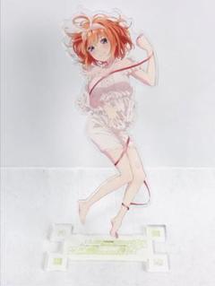 五等分の花嫁 中野四葉 ネグリジェ サプライセット かわいさ500％！『五等分の花嫁』ネグリジェ姿の中野五姉妹の