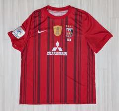 新品未着用タグ付き 浦和レッズ 2005 天皇杯 優勝 記念 ユニフォーム XL 新品未着用タグ付】浦和レッズ 2005 天皇杯 優勝 記念