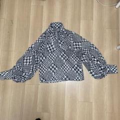 NATURAL GIRL ボーダー付きブラウス モノクロ