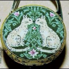 リールキーホルダーS320★ハンドメイド　北欧風☆dish猫