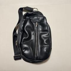 【美品】ビームス　ボディバッグ　ショルダーバッグ　メンズ　レザー　ブラック