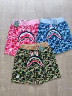 A BATHING APE 半ズボン