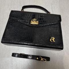 美品】Roberto Cavallo レザー トートバック - メルカリ