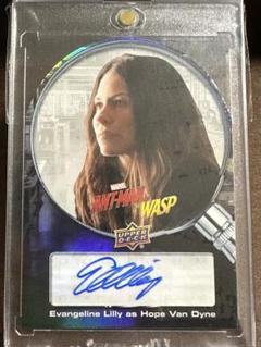 テヨナ・パリス モニカ・ランボー 22 Marvel マーベル 直筆サインカード テヨナ・パリス モニカ・ランボー 22 Marvel マーベル 直筆