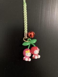 【未使用、未開封】　野いちごキティ　ビーズストラップ　お花　さくらんぼ　2001 未開封】 野いちごキティ ビーズストラップ お花 さくらんぼ 2001