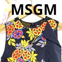 MSGM ワンピース 花柄 膝丈 シルク 40 黒　Lサイズ　華やかワンピ