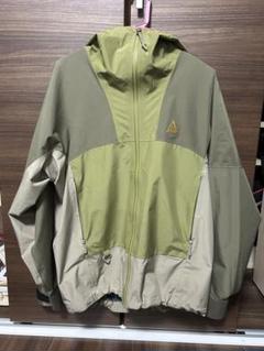 人気新品入荷 storm-fit acg S 最終値下げ 18日出品停止 ジャケット・アウター