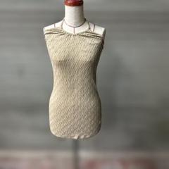 ベージュ ノースリーブミニワンピース