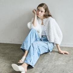 新品未使用　CARLA フラッフィージャケット CARLA