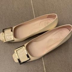 美品Roger Vivier バックル付きハイヒール37玉虫ブラウン