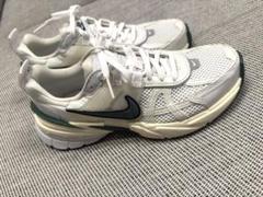 Nike スニーカー ホワイト/グリーン