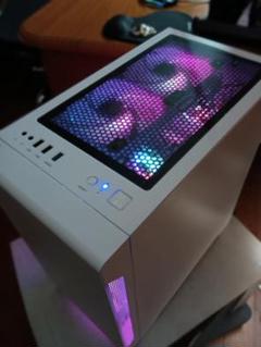 ゲーミングPC : Ryzen7 5800XT & RTX2080