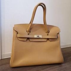 ユリエニタニ ハンドバッグ レザー