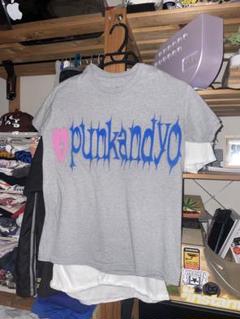 多様な punkandyoTシャツ fuckthisindustry ec melodi - メルカリ ピンズ・ピンバッジ・缶バッジ
