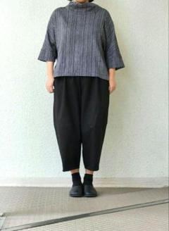 オローネ　バルーンパンツ　未使用　デニム　タンディ　オオカミとフクロウ　天然生活 オローネ バルーンパンツ 未使用 デニム タンディ オオカミと