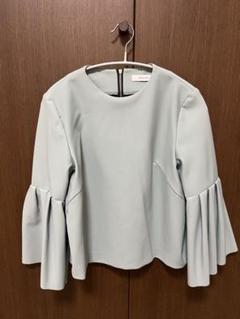 滝沢眞規子さん着用hyke ブラウス　SATIN BLOUSEサテンブラウス 滝沢眞規子さん着用hyke ブラウスSATIN BLOUSEサテンブラウス