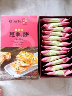 台湾菓子 ChiaTe 葱風味クラッカーと 六月初一 台湾菓子 ChiaTe 葱風味クラッカーと 六月初一