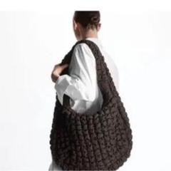 【メール便送料無料対応可】 ダークネイビー キルティングバッグ COS - ショルダーバッグ