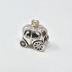 パンドラ　Pandora チャーム　ロイヤルキャリッジ　シルバー　14K パール