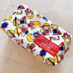 5.サンリオ パティ＆ジミー マルチポーチ レッド　トリコロール レトロ