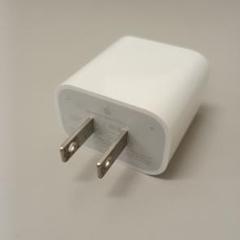 Apple 純正 美品 ACアダプタ タイプC 充電器 急速充電　20W