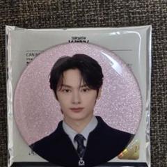 SEVENTEEN セブチ holiday 缶バッジ　12個　コンプ セブチ エスクプス 缶バッジ holiday - メルカリ