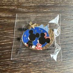 Disneyland Mickey & Minnie Mouse Metal Pinback ミッキー