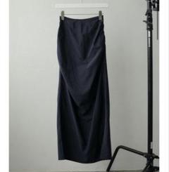 新品タグ付き⭐︎アンヌークanuke Tuck Lace Skirt 2025ss 新品タグ付き⭐︎アンヌークanuke Tuck Lace Skirt 2025ss