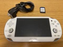 PS Vita PCH-1100 ホワイト/メタルギアソリッド/USBケーブル