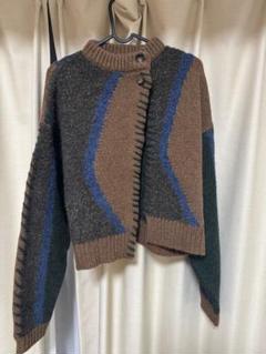 leinwände. Intarsia Patchwork Cardigan