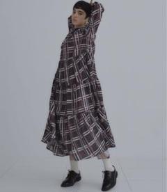 ⭐️美品 manana suerte オリジナルプリントツイードチェックワンピースのサムネイル