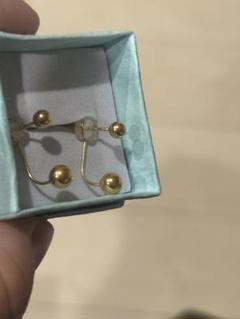 18k デザインピアス