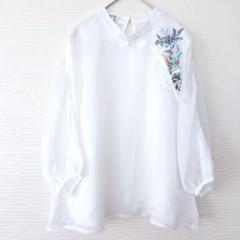 MEING FASHON ホワイト 7分袖 ブラウス 刺繍模様 サイズFREE