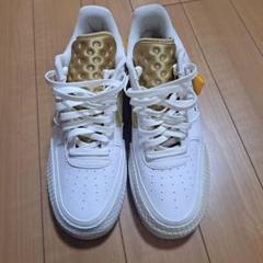 Nike Air Force 1 ホワイト/ゴールド　28.5㎝