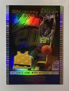 NBA Fred Jones 02-03 Topps Jersey RCのサムネイル