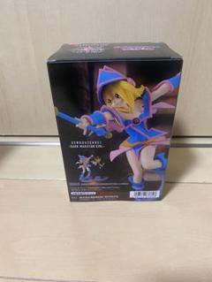 遊戯王ブラックマジシャンガールフィギュア