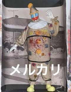 ジョン・ウェイン・ゲイシー ポゴ クラウン シリアルキラー ホラー フィギュア Amazon | シリアルキラー ジョン・ウェイン・ゲイシー