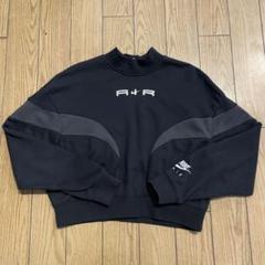 M-188 NIKE ナイキ　黒　トレーナー　古着　サイズMのサムネイル
